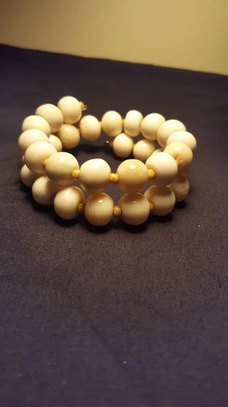 Chunky Cream - Memory Wire Bracelet