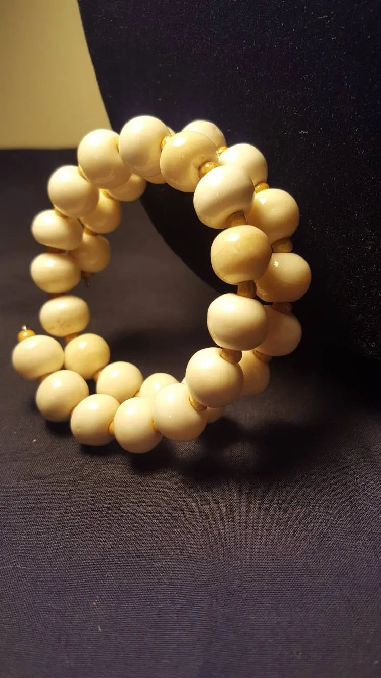 Chunky Cream - Memory Wire Bracelet