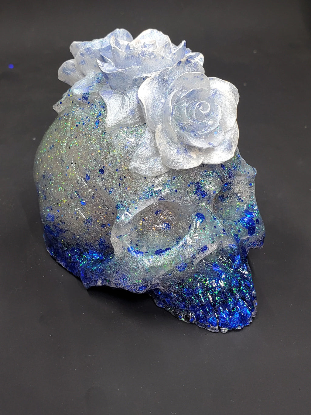 Icy Blue - Rose Resin Skull