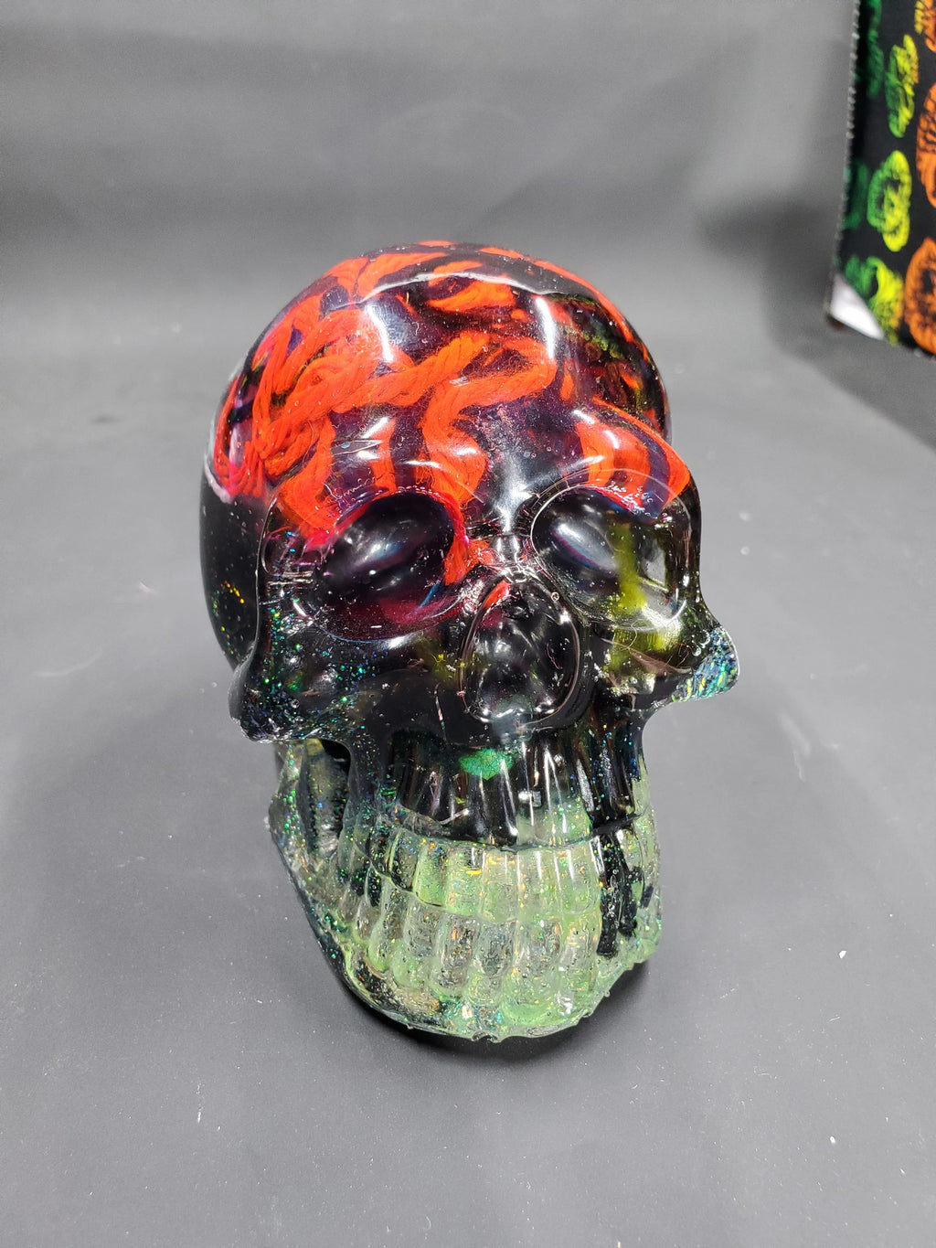 Scrap Yarn Red Brain - Basic Resin Skull