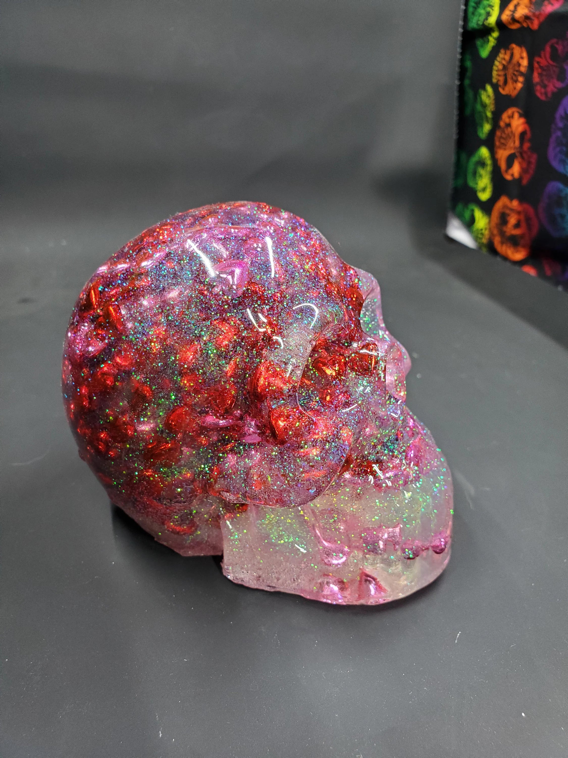 Glitter Heart - Basic Resin Skull