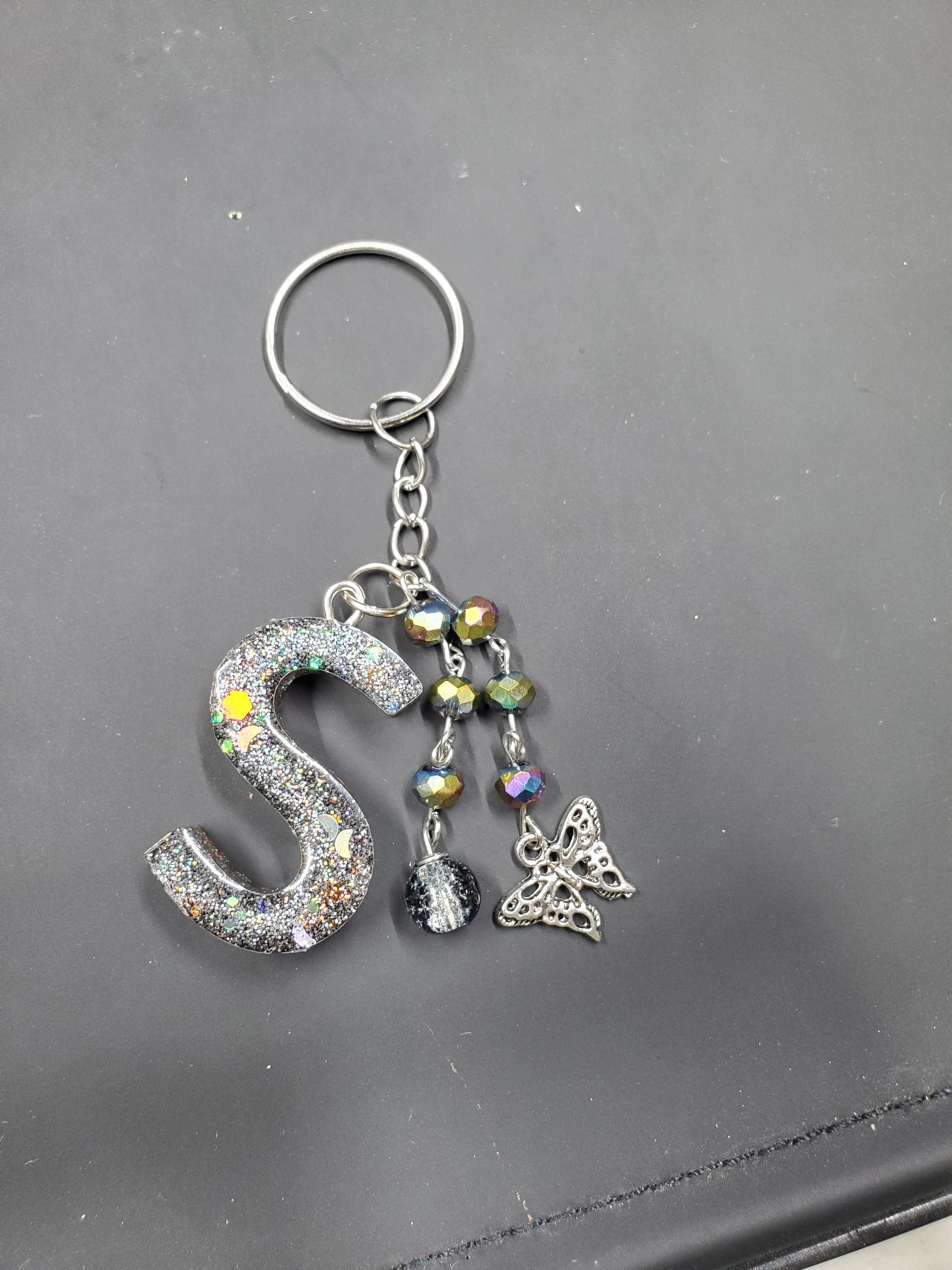 S - Grey Spook - Resin Key Chain