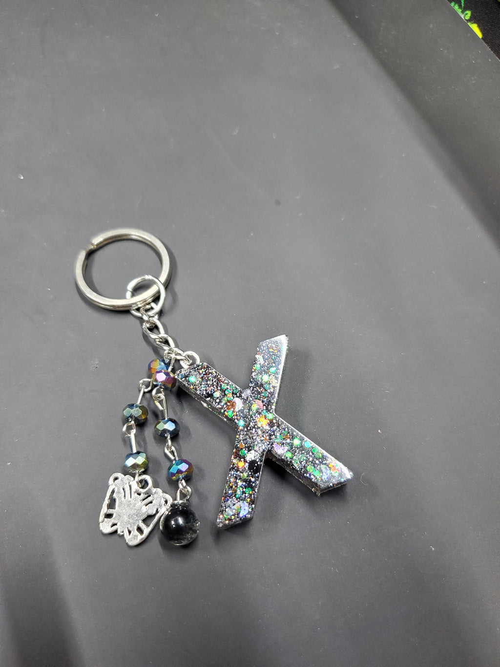 X - Grey Spook - Resin Key Chain