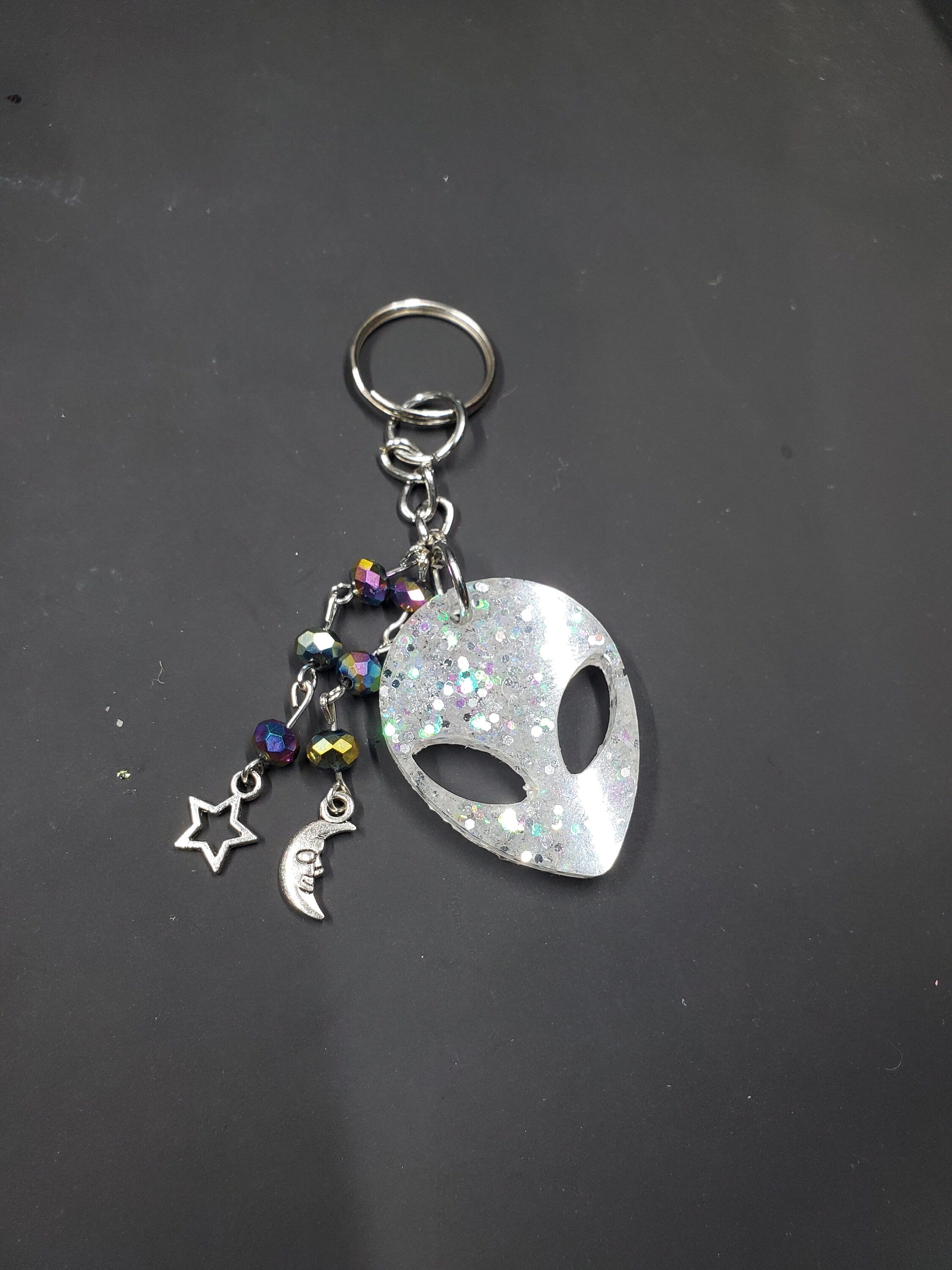 Snow Alien - Resin Key Chain