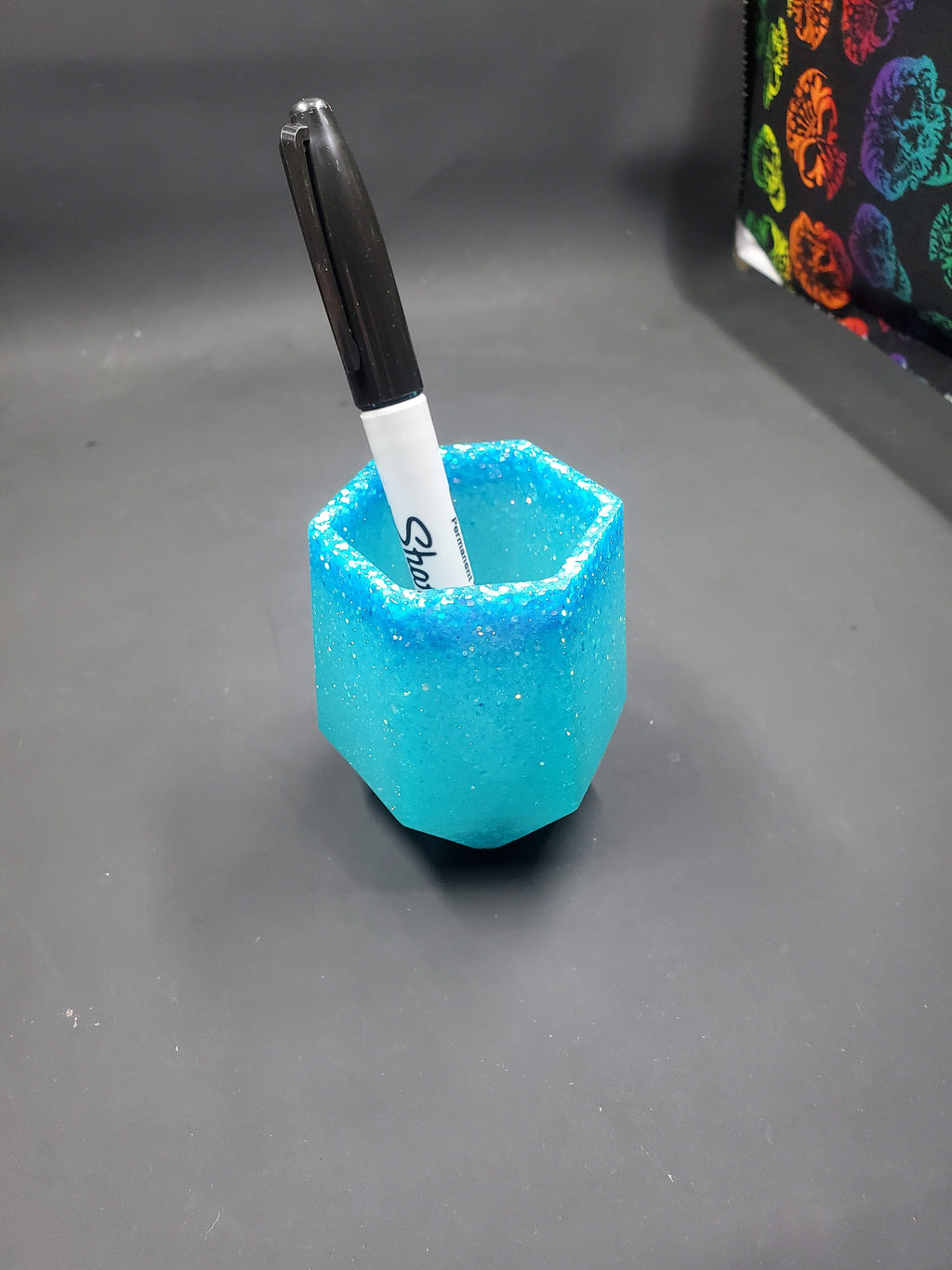Blue Ombre Sparkle - Narrow Polygon Holder