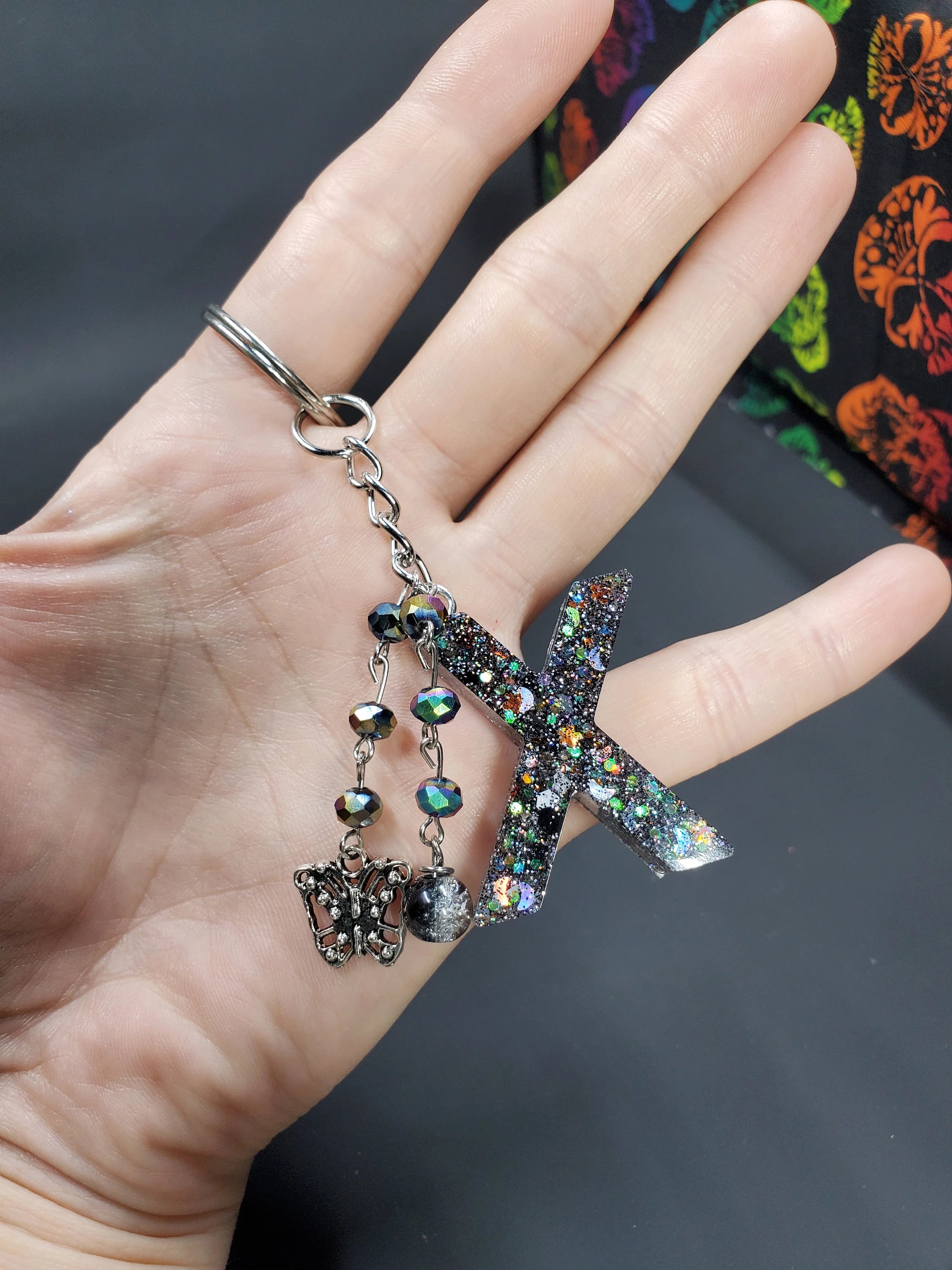 X - Grey Spook - Resin Key Chain
