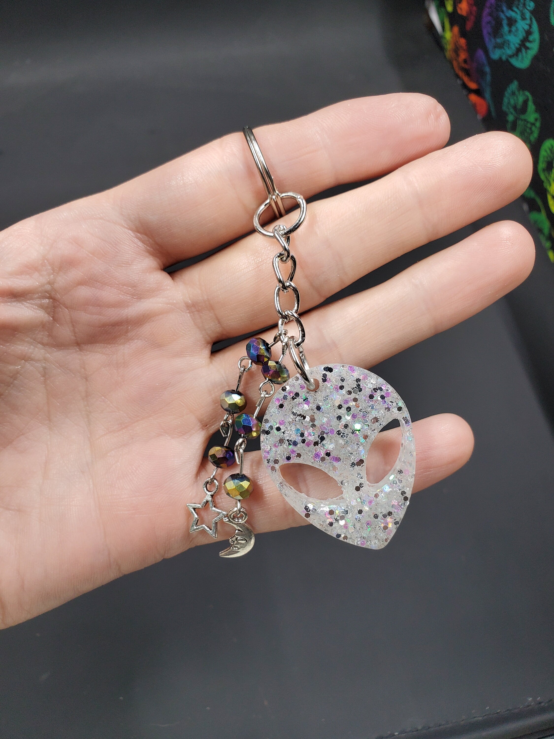 Snow Alien - Resin Key Chain