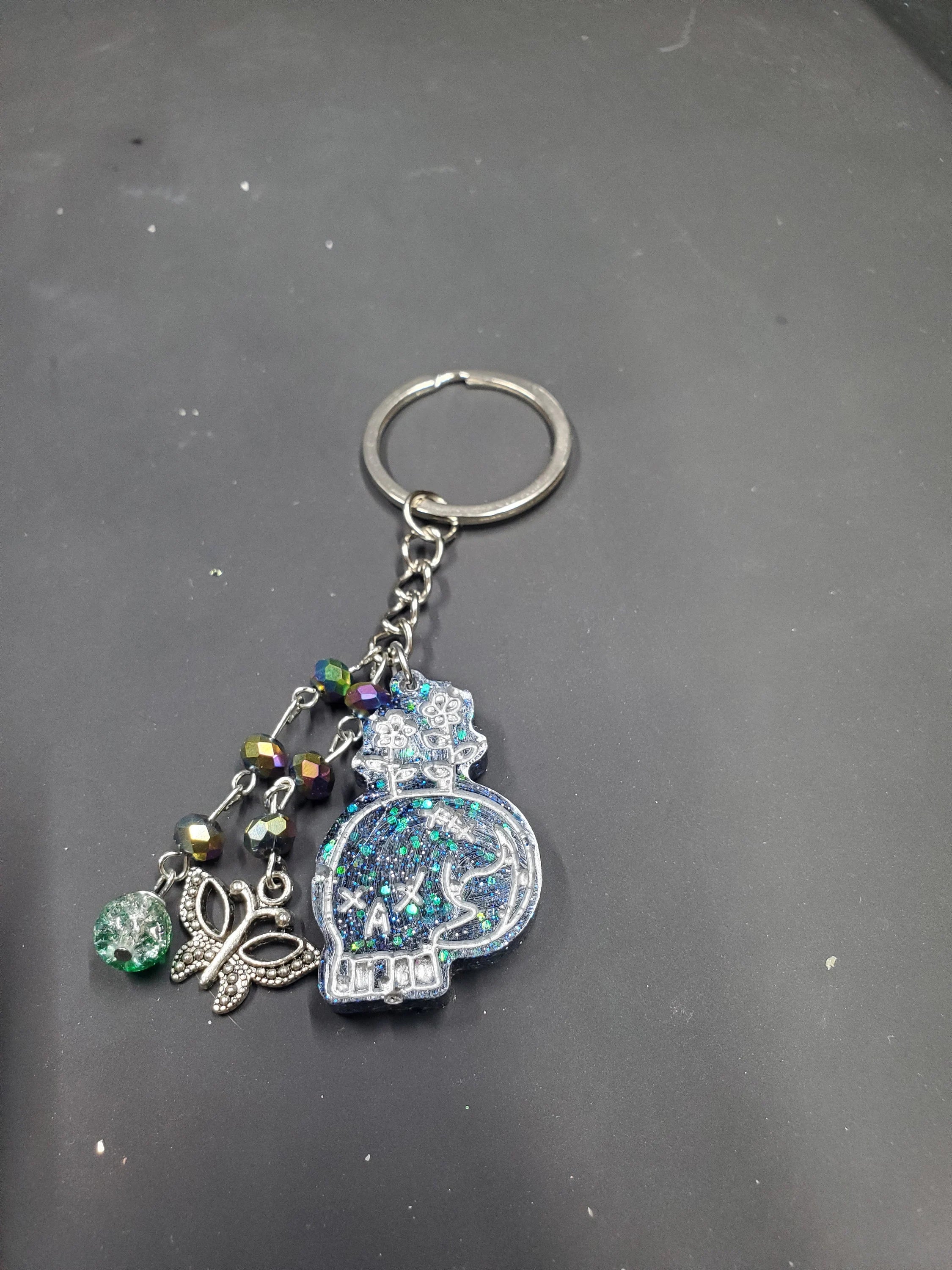 Earthy Rose Skull - Resin Key Chain