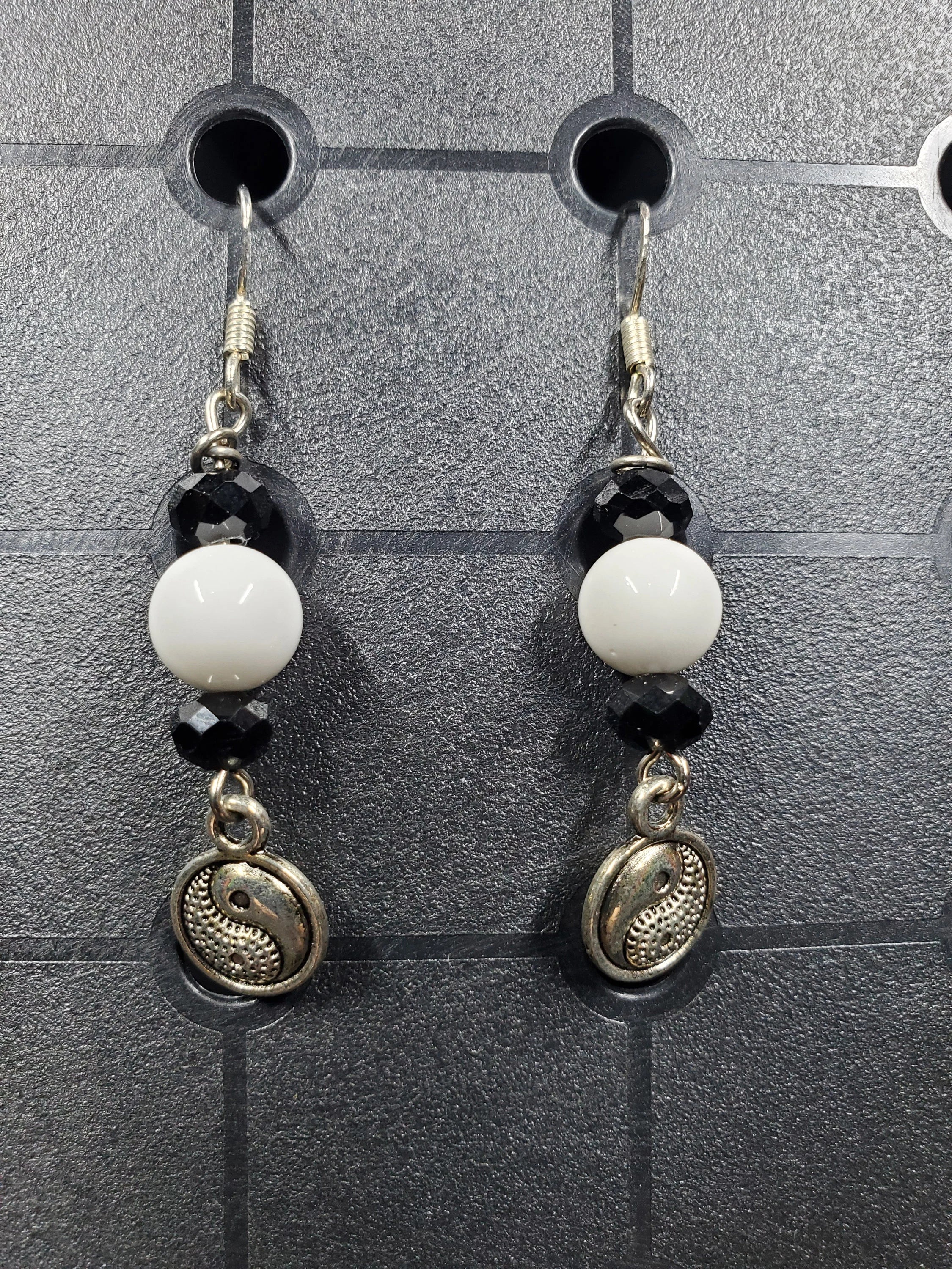 White Ying Yang - Earrings - Charms - Metal Crystal Round Short ( .925 SS hooks)